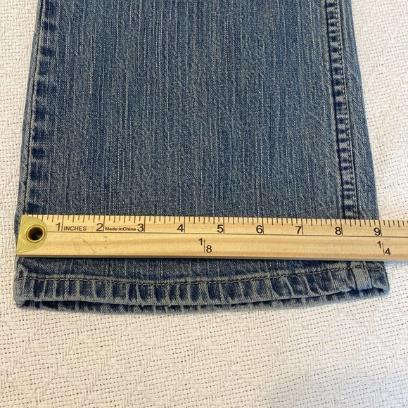Levi's Jeans Womens 18 Short Mid Rise Bootcut Medium Wash Blue Denim - Picture 10 of 16